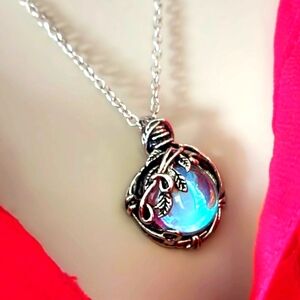 Blue Moonstone Winding Leaf Pendant Necklace - Boutique Item